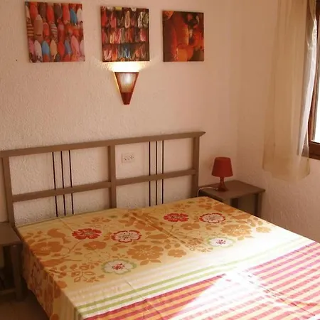 Mas Mundo - 4 Ferienhaeuser In Calonge / * Gerona