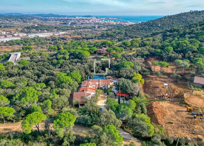 Mas Mundo - 4 Ferienhaeuser In Calonge / *